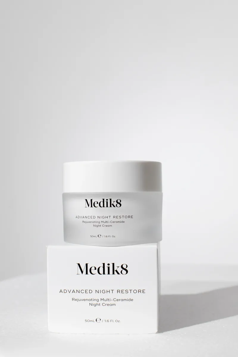 Регенеруючий нічний крем Medik8
