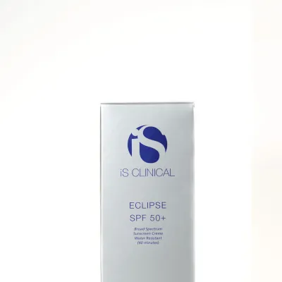 Легкий сонцезахисний крем з SPF 50+ iS Clinical