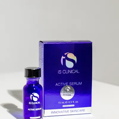 Відновлююча сироватка для обличчя iS Clinical
