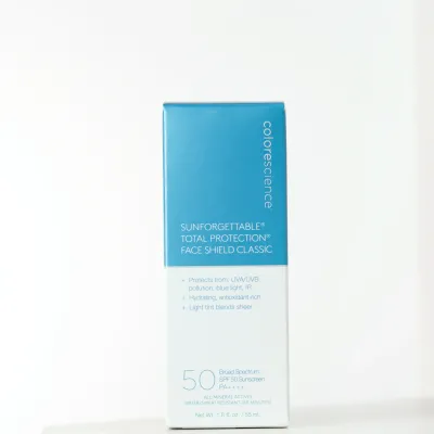 Сонцезахисний крем з тонуючим ефектом Colorescience