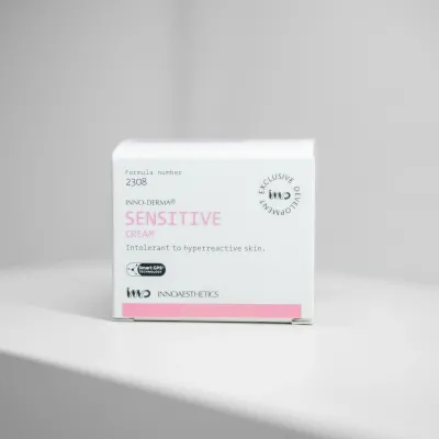 Легкий зволожувальний крем для гіперчутливої шкіри Innoaesthetics
