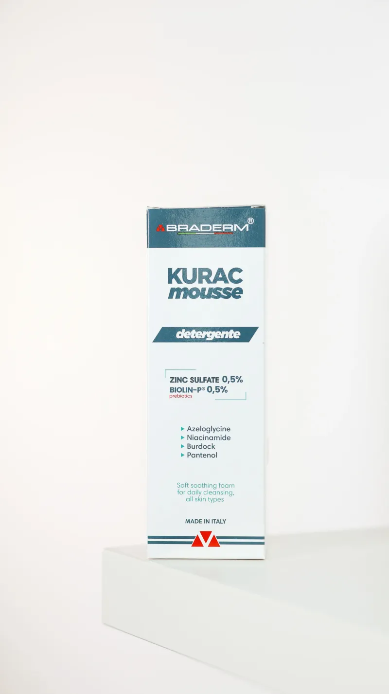 Ніжна пінка для вмивання з пребіотиками Braderm